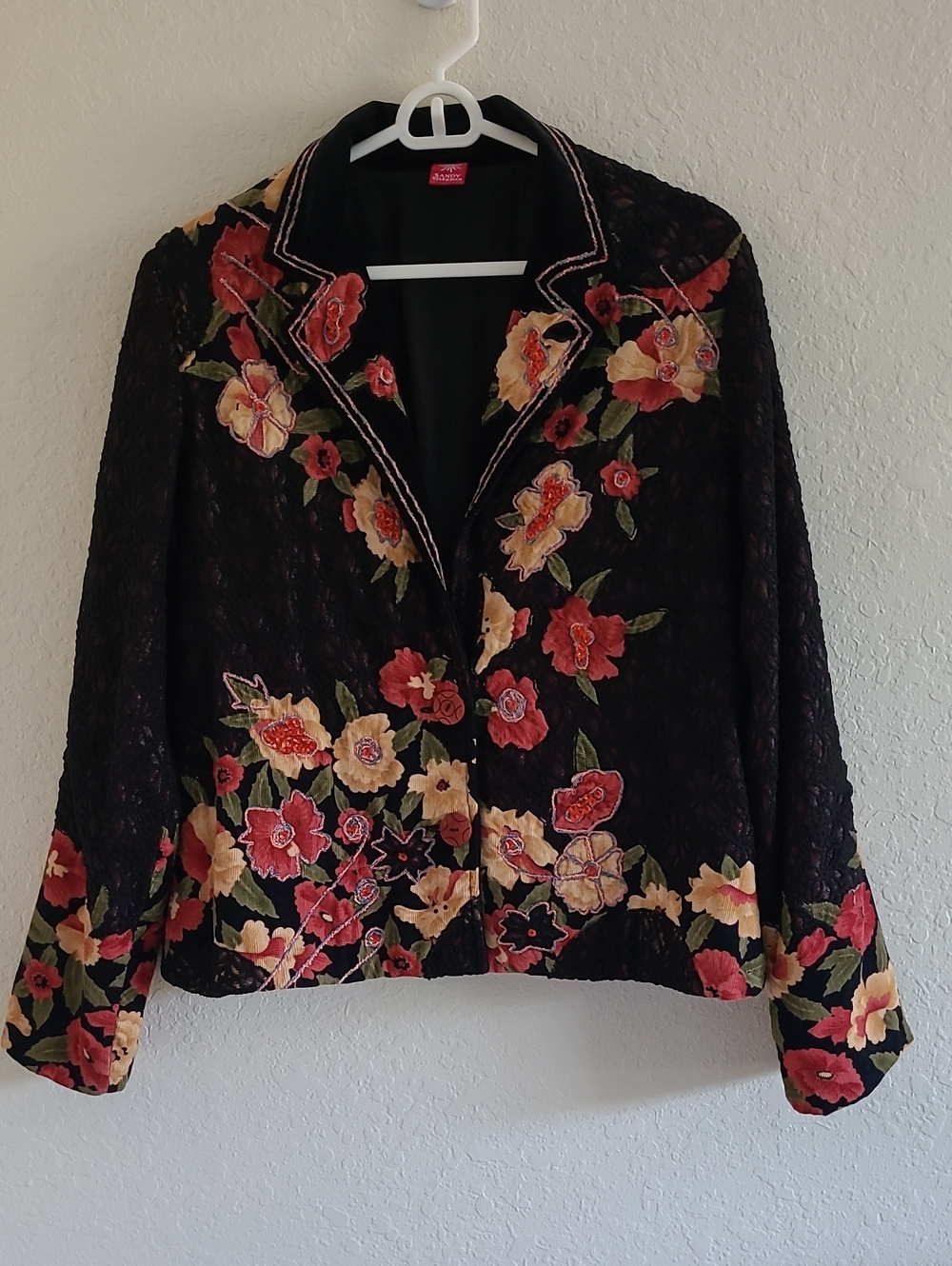 Embroidered Floral Black Blazer Jacket. Lace Beads. Sz. L. Like New.
